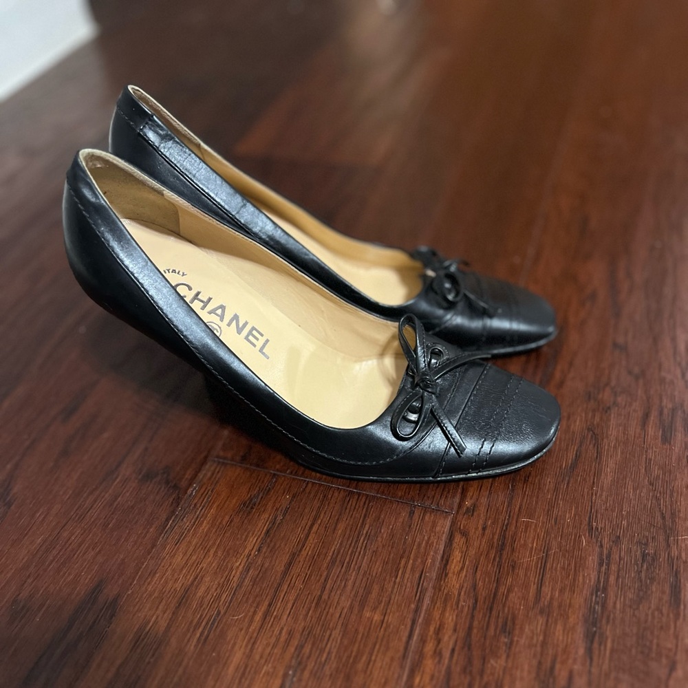 Black vintage Chanel heels